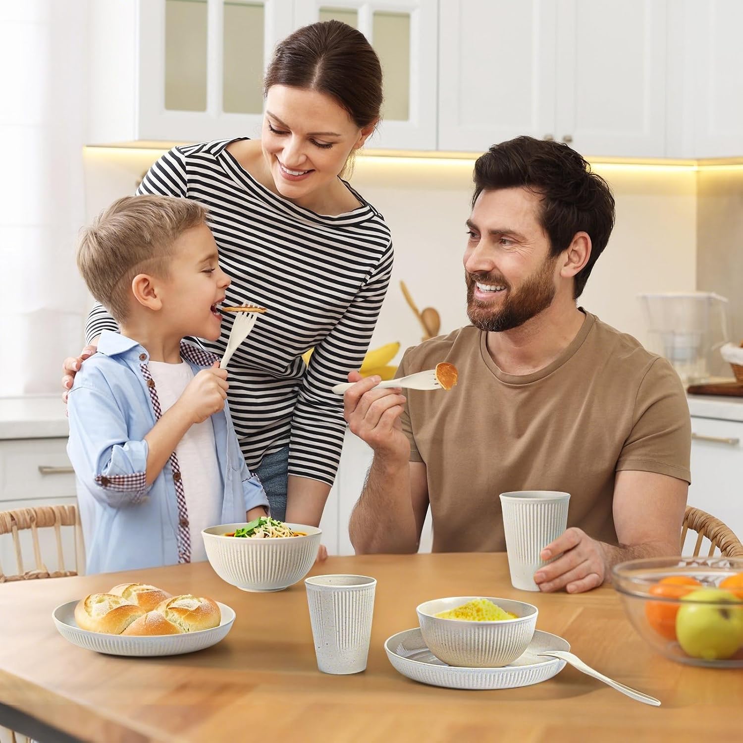 Farielyn-X 36-Piece Wheat Straw Dinnerware Set for 6, Dishwasher Safe